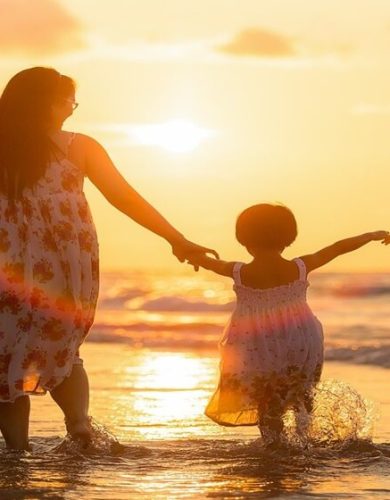 Çocuk Yetiştirirken Farklı Olanı Benimsetmek Gerekiyor