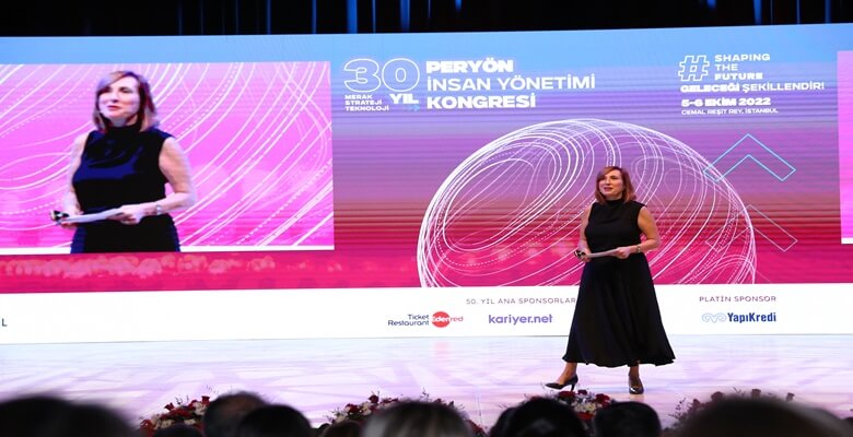 Cumhuriyetin 100. Yılında 1000 Kadın İşe Dönecek