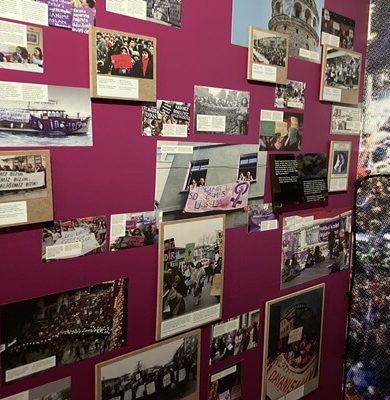 Kadın Eserleri Kütüphanesi