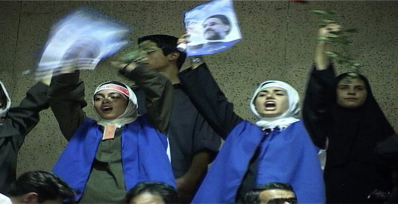 20. Filmmor bu hafta “Damdaki Sinemacılar” ile İranlı kadınları selamlıyor