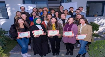 Geleceğini Kuran Genç Kadınlar