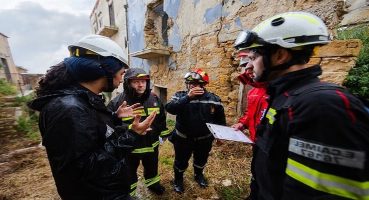 Yaşam alanları kadınlar için zorlu ve güvensiz