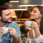 Arkadaşlık aşka açılan kapı mıdır