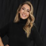 Ebru Zülfikaroğlu “Çağdaş Kadın “Mış Gibi” Yapmaz, İçten ve Samimidir”