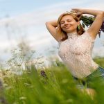 Erkekler Kadınların Göğüslerine Neden Bakar