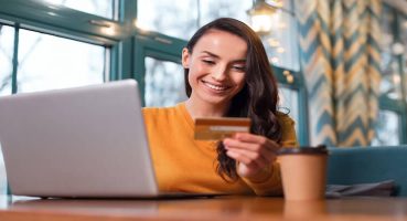 Kadınlar, Online Alışverişi Perşembe ve Pazartesi Yapıyor