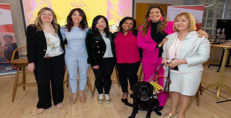 Londra'da Kadın Paneli