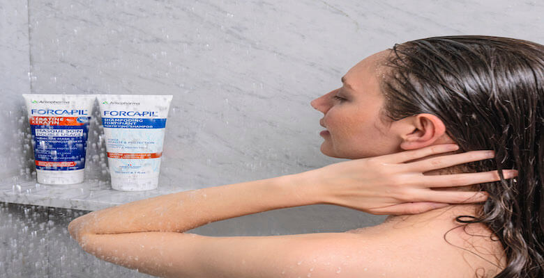 En kırılgan saçları bile 30 gün için gözle görülür şekilde onaran ikili