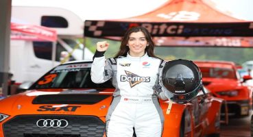 Genel klasman birinciliği kazanan ilk kadın pilot