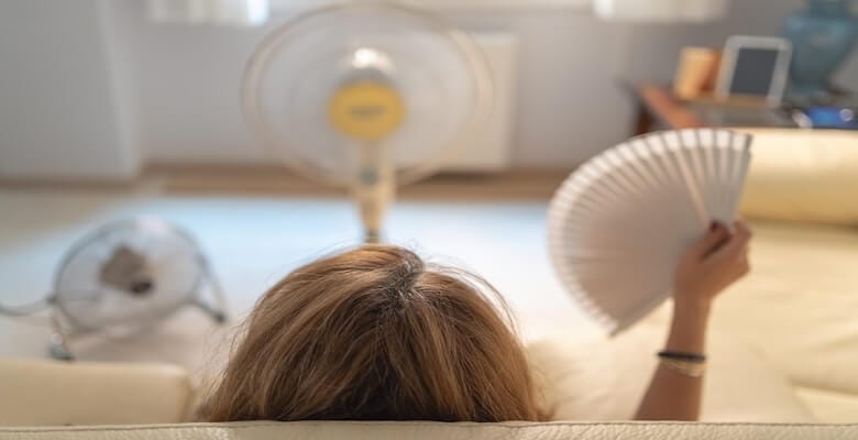 Menopoz Döneminde Kadının Sağlığı ve Yaşam Kalitesi İçin Semptomlar Tedavi Edilmeli