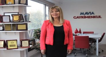 100 Kadının Hikayesi Sürükleyici Bir Yolculuğa Davet Ediyor