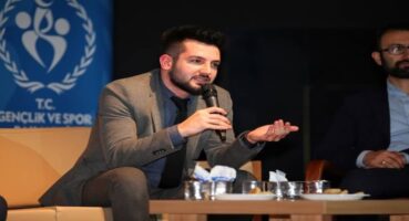 Alaattin Çağıl Kimdir? Influencer ve Yazar Olarak Dijital Dünyada İz Bırakanlar