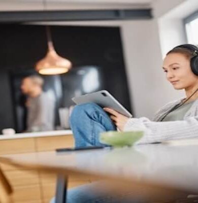 Questyle ve Sennheiser’dan Ses Kalitesini Zirveye Taşıyan Şehre Dönüş Fırsatları