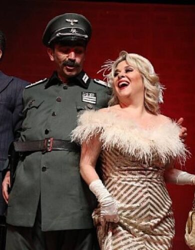 İBB Şehir Tiyatroları, 8 oyunla seyirci karşısına çıkıyor