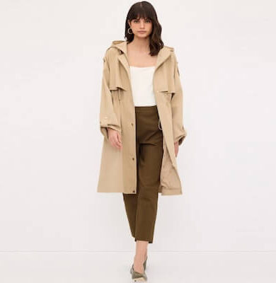 Kadın Trençkot: Sezonun En Zarif ve Çok Yönlü Parçası