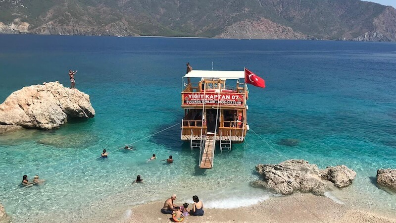 Adrasan'ın En Eğlenceli Tekne Turu: Yiğit Kaptan 07