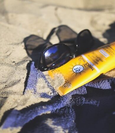 Güneş Kremi Kullanırken Sık Yapılan Hatalar - Yaygın 8 Hata