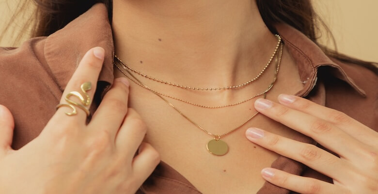 Uygun Fiyatlı Ama Şık: Kaliteli Takı Nasıl Seçilir?