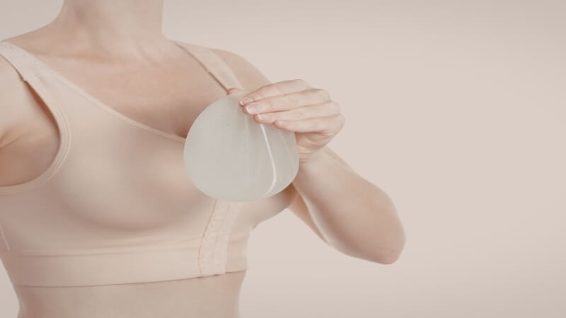 Kanser Sonrası Meme Rekonstrüksiyonu ile Yeni Yıla Güçlü Bir Başlangıç: Op. Dr. Gökhan Semerci’den Hayata Yeniden Dokunuş